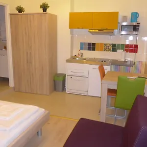 https://amber-gardenview-studios.inbudapesthotels.com