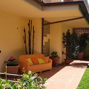 casa-lia.it-tuscanyhotel.com/