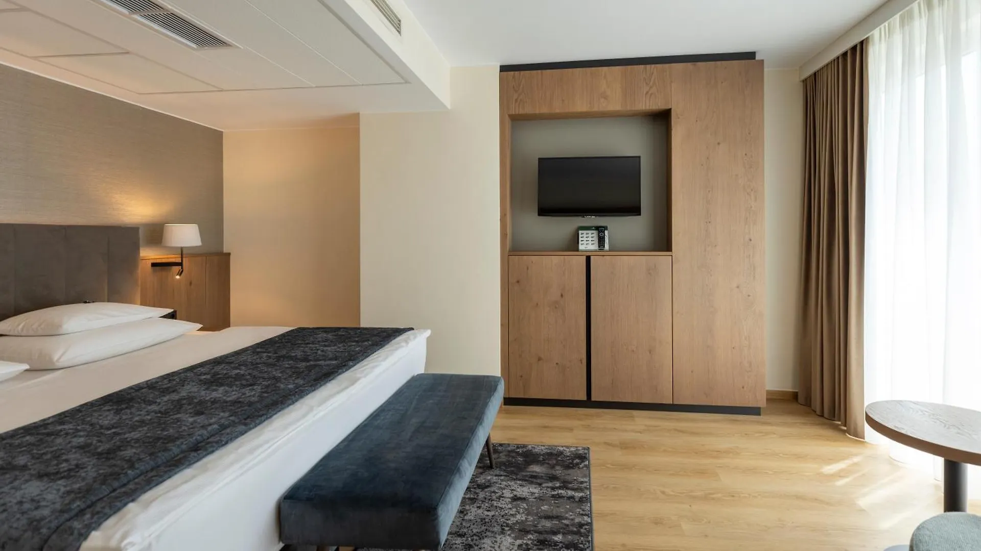 Rogner Hotel Tiran